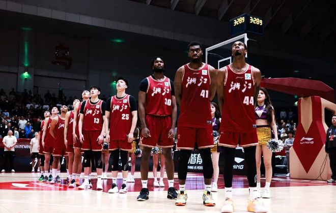 乔丹断层第一！美媒重排NBA历史20大分卫，哈登第5麦迪仅第12