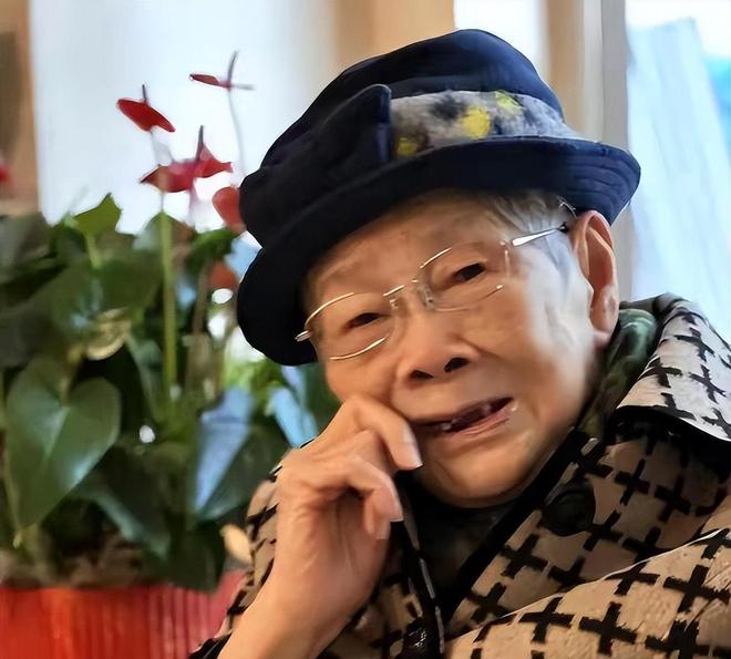 摩洛哥中场塔勒比：这是场很好的首秀，遗憾没有打进第二个球