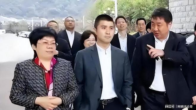 张之臻诺丁汉爆出超级冷门进八强,王欣瑜是大满贯卖力女孩?