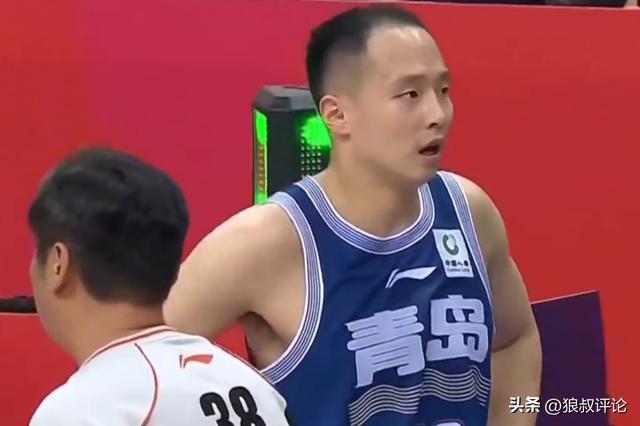 马刺侧翼大将：听他们在我们主场庆祝真的很难受，但我们会回来的
