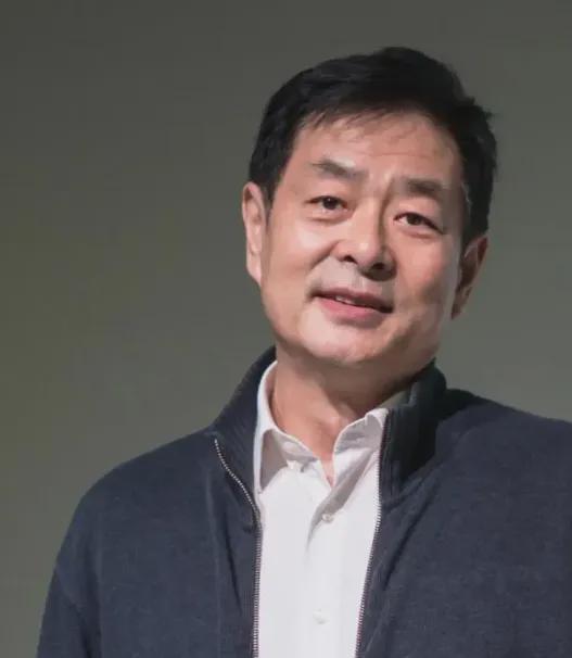 勇士官宣教练组:科尔+10大助教 前湖人主帅沃格尔任首席助教