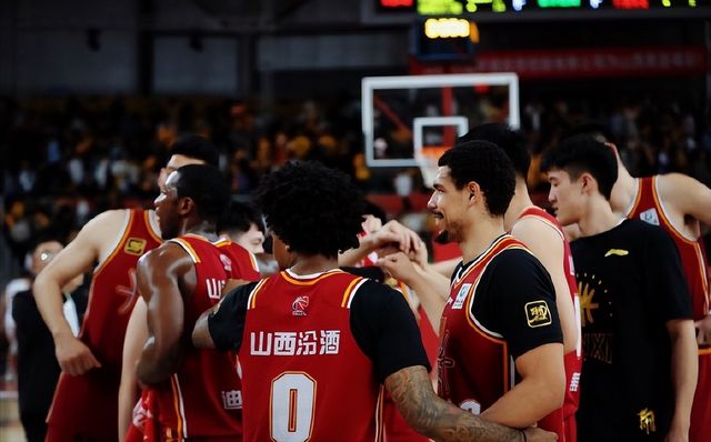 NBA生涯最后一站?37岁乐福有望重回森林狼:双方有意开季前签约