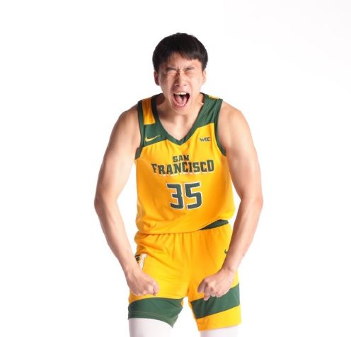 宫鲁鸣回应李月汝缺席世界杯：内线实力减了不少分