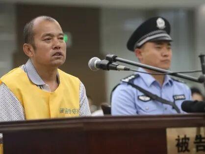 凯恩73球、亚马尔19岁双冠、罗德里王者归来，金球奖该给谁？