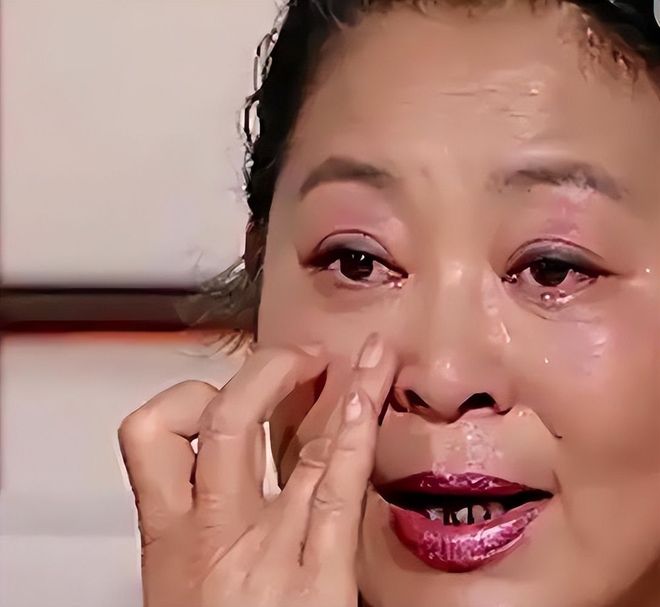 连续10场丢球,诺伊尔追平世界杯历史门将最长连续丢球纪录
