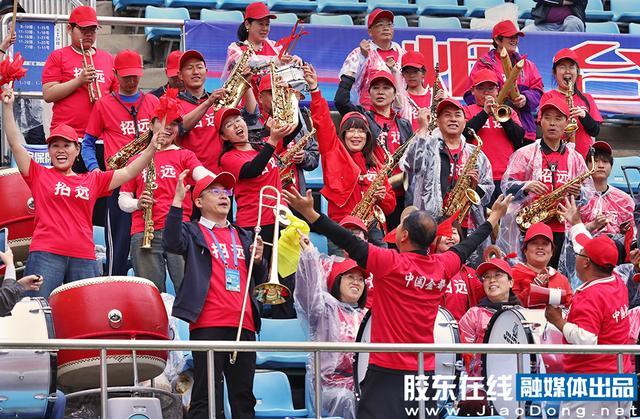 弗拉格复出29+11独行侠送热火开季4连败，欧文18分字母哥29+15+11