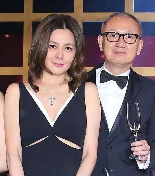关于举办湖北省城市足球超级联赛期间交通管制的通告